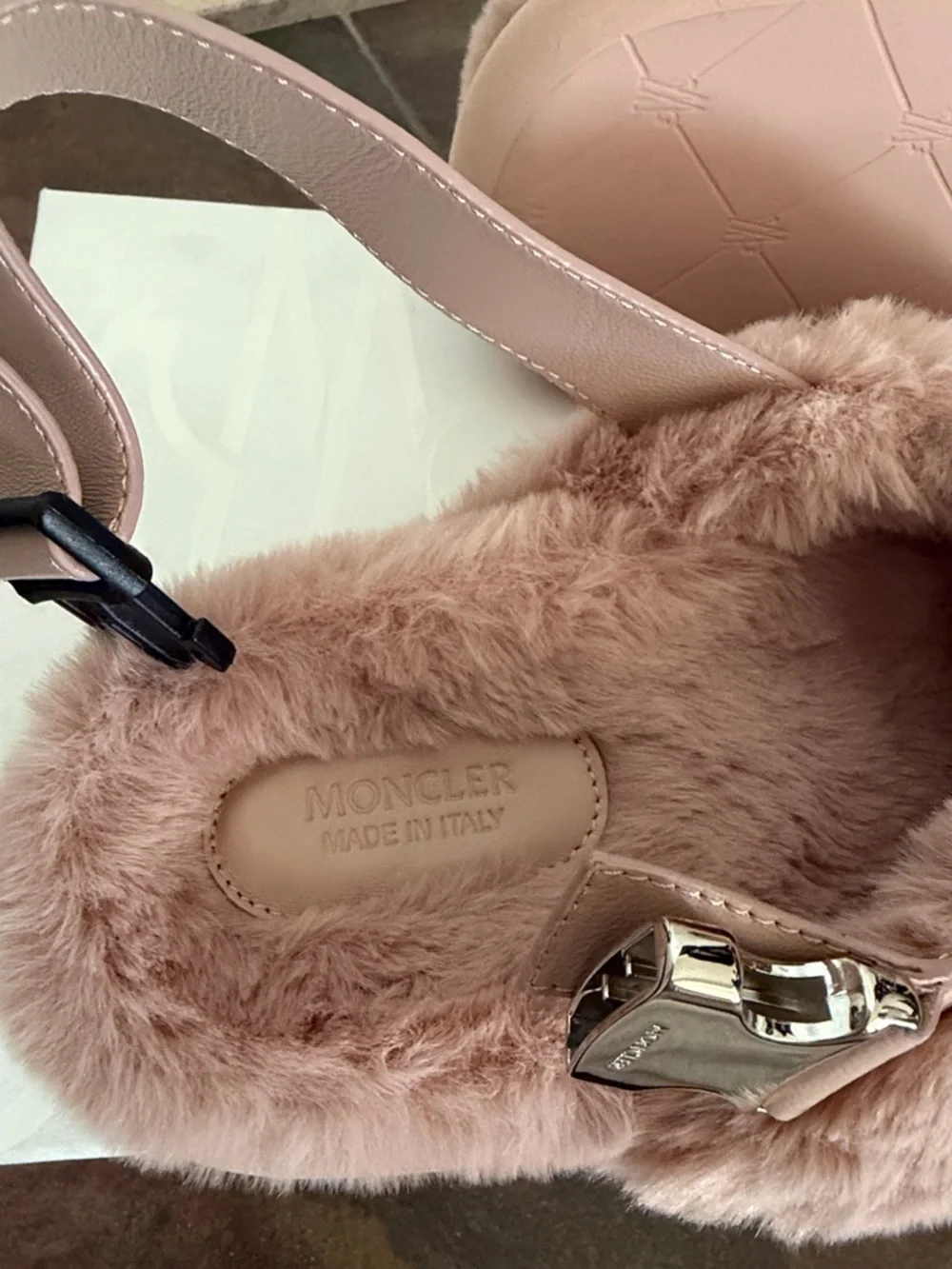 Moncler women’s pink Solarisse fur Sandals - Picture 4 of 9